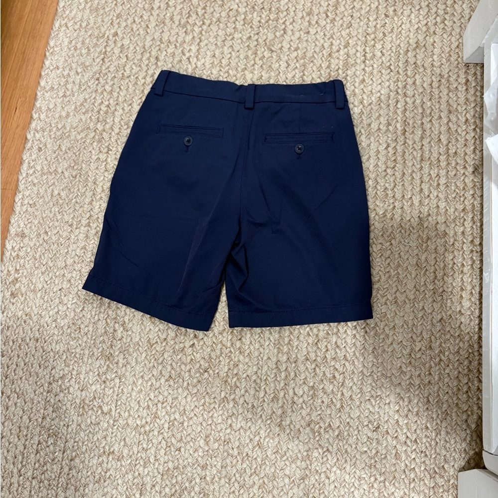 Vineyard Vines Boys Performance Front Shorts with Zip Pockets - Picture 3 of 3